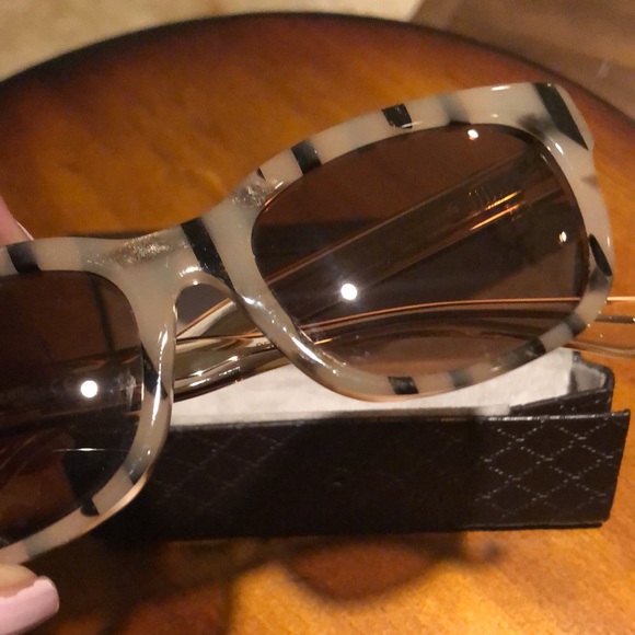 Gucci sunglasses - Picture 3 of 10